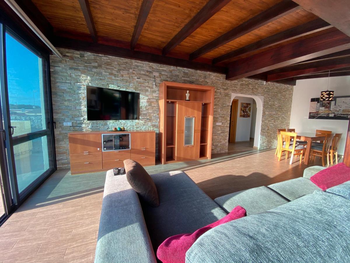 Loba With Private Pool * Costa Calma
