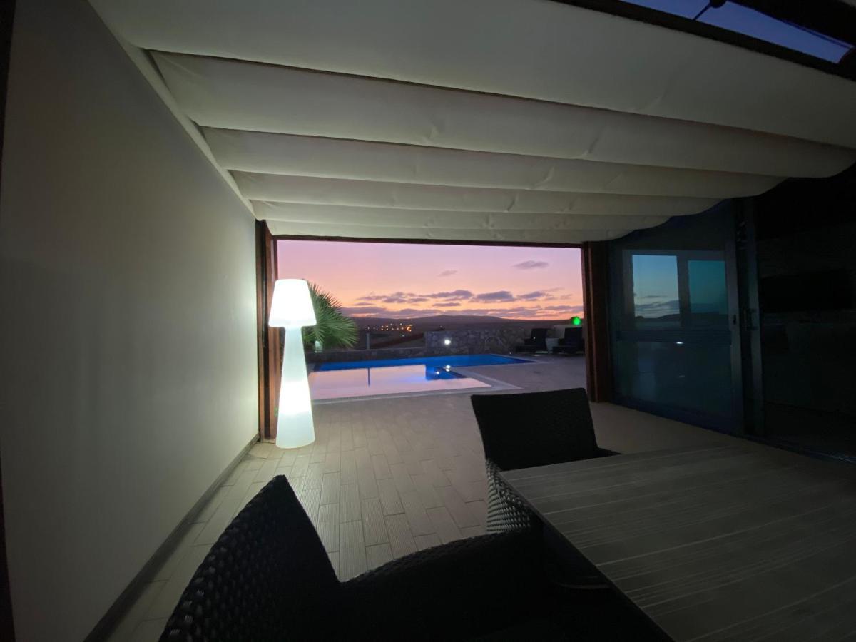 Loba With Private Pool * Costa Calma