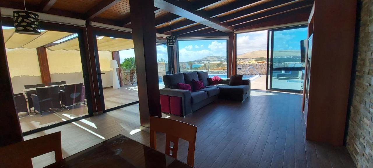 Villa Loba With Private Pool Costa Calma